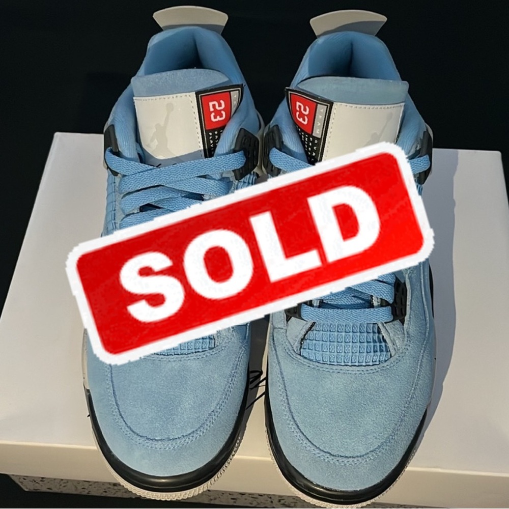 SEMI-NEW AIR JORDAN 4 RETRO ‘UNIVERSITY BLUE’ 🩵